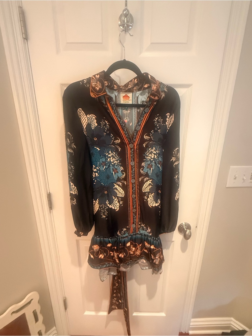 NWT navy Floral V-Neck Long Sleeve Mini Dress - Picture 2 of 5